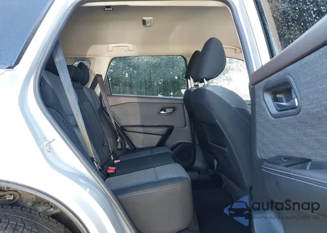 2021 Nissan Rogue Sv z USA, uszkodzony, nr VIN JN8AT3BB3MW210224